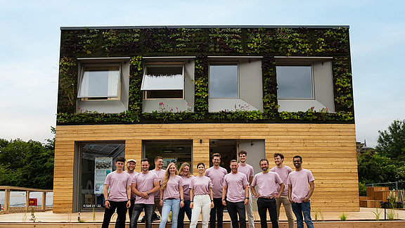 [Translate to Englisch:] Team LOCAL+ der FH Aachen überzeugt beim Solar Decathlon 2021/22  